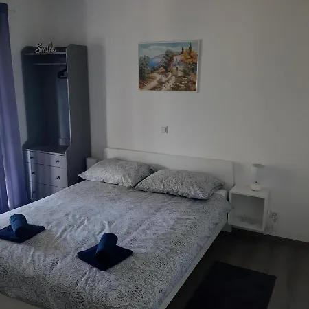 Natasa Krk Vrh (Krk)